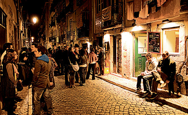 Bairro alto night do in lisbon high neighbourhood night